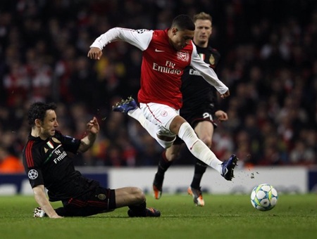 Arsenal cay đắng rời cuộc chơi dù hạ Milan "3 sao" tại Emirates - 2 Arsenal cay đắng rời cuộc chơi dù hạ Milan 3 sao tại Emirates