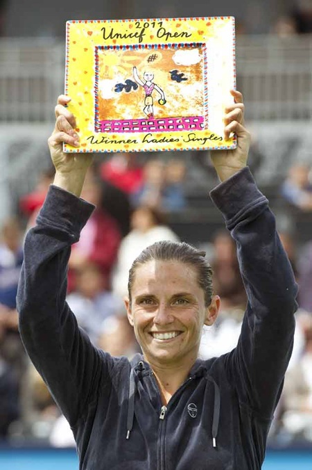 Chùm ảnh: Những chiếc Cúp được thiết kế độc đáo nhất