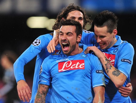 Lavezzi - Cavani cùng "nổ súng", Napoli vùi dập Chelsea - 1 Lavezzi - Cavani cùng "nổ súng", Napoli vùi dập Chelsea - 1
