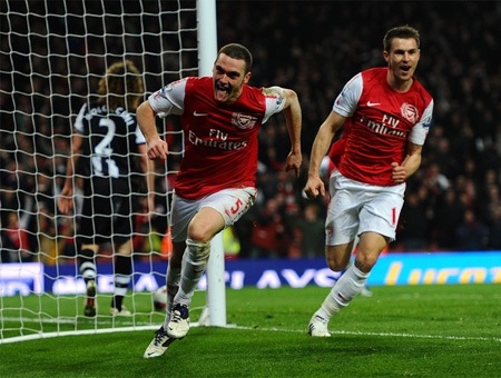 Toàn cảnh vòng 28 Premier League - 2 Toàn cảnh vòng 28 Premier League