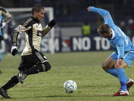 Zenit thắng Benfica sau màn rượt đuổi tỷ số nghẹt thở - 1 Zenit thắng Benfica sau màn rượt đuổi tỷ số nghẹt thở - 1