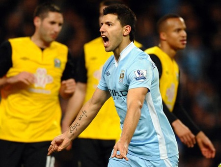 Thắng đậm Blackburn, Man City kéo dài mạch toàn thắng tại Etihad - 1 Thắng đậm Blackburn, Man City kéo dài mạch toàn thắng tại Etihad - 1
