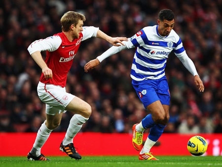 Arsenal sẵn sàng “làm gỏi” người anh em QPR - 2 Arsenal sẵn sàng “làm gỏi” người anh em QPR - 2