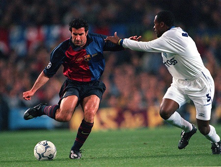 Các trận “thư hùng” giữa Chelsea với Barcelona từ cổ tới kim - 3 Các trận “thư hùng” giữa Chelsea với Barcelona từ cổ tới kim