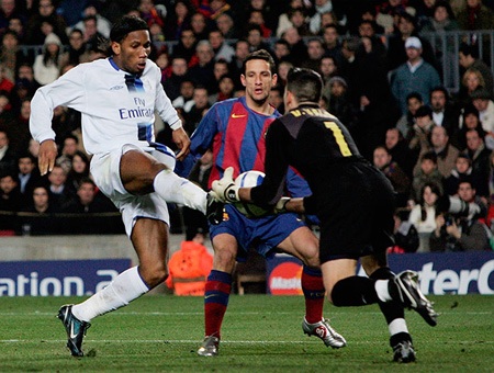 Các trận “thư hùng” giữa Chelsea với Barcelona từ cổ tới kim - 4 Các trận “thư hùng” giữa Chelsea với Barcelona từ cổ tới kim
