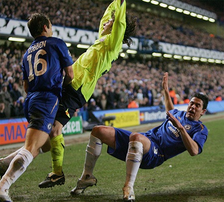 Các trận “thư hùng” giữa Chelsea với Barcelona từ cổ tới kim - 6 Các trận “thư hùng” giữa Chelsea với Barcelona từ cổ tới kim