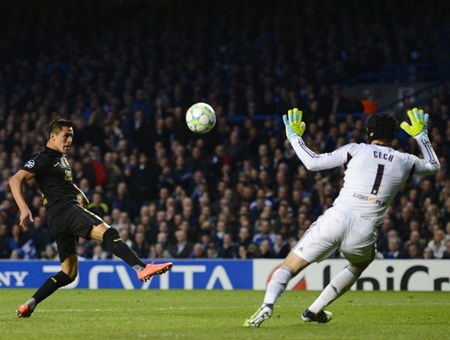 Những khoảnh khắc ấn tượng từ trận Chelsea quật ngã Barcelona - 5 Những khoảnh khắc ấn tượng từ trận Chelsea quật ngã Barcelona