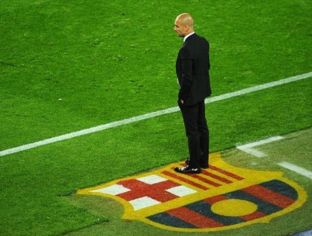 Rộ tin Pep Guardiola sẽ chạy trốn khỏi Barcelona