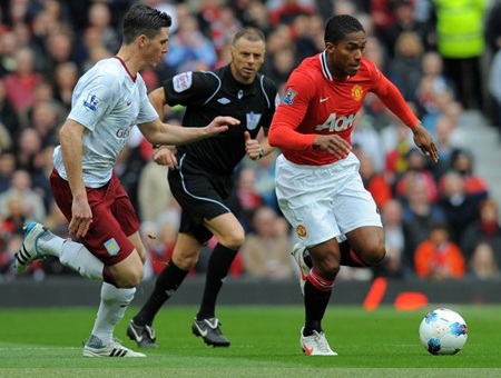 Rooney lập cú đúp, MU thắng “4 sao” trước Aston Villa - 3 Rooney lập cú đúp, MU thắng “4 sao” trước Aston Villa