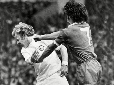 10 án phạt nghiêm khắc nhất cho vấn đề bạo lực trong bóng đá