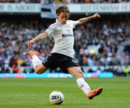 50 cầu thủ hot nhất tại thị trường chuyển nhượng Hè 2012 (phần 2) - 3 50 cầu thủ hot nhất tại thị trường chuyển nhượng Hè 2012 (phần 2)