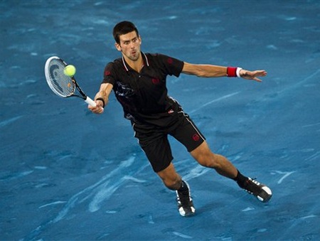 Djokovic, Federer ghi tên vào vòng tứ kết