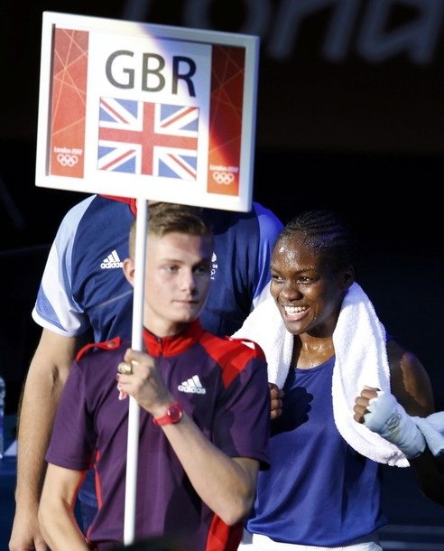 Kate, công nương của Vương quốc Anh đã đến theo dõi trận chung kết boxing nữ