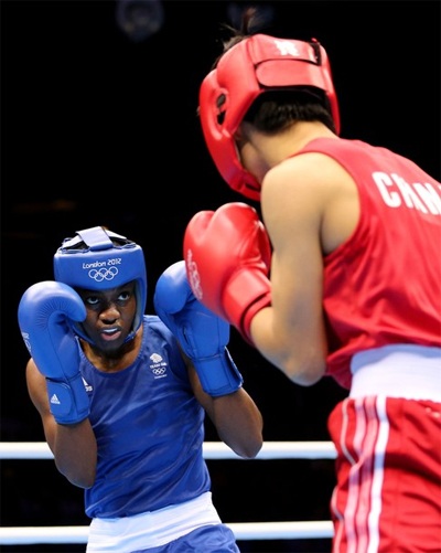 Cô bước vào trận tranh HCV với Ren Cancan, đối thủ người Trung Quốc