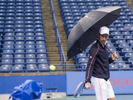 Rogers Cup: Murray chia tay giải do chấn thương - 2 Djokovic đang thênh thang trên con đường đến ngôi vô địch
