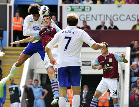 Các khoảnh khắc ấn tượng của vòng 2 Premier League