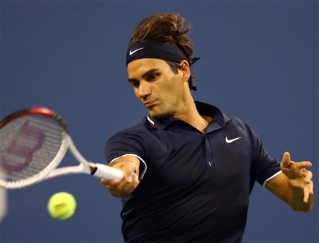 Federer nhẹ nhàng bước qua vòng đầu - 1 Federer thể hiện phong độ cao ngay từ vòng 1