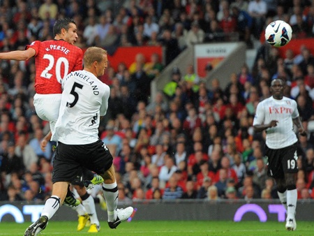 Duff ăn mừng bàn thẳng mở tỷ số khá sớm vào lưới MU