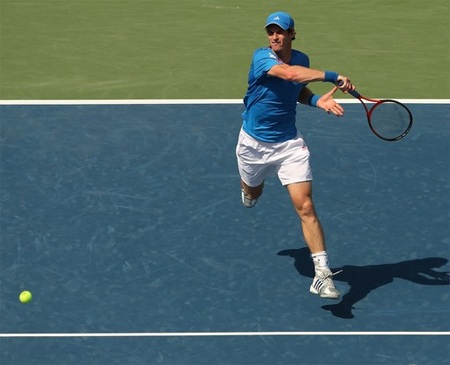 Murray đã kịp bình phục chấn thương và trở lại Cincinati để bảo vệ ngôi VĐ