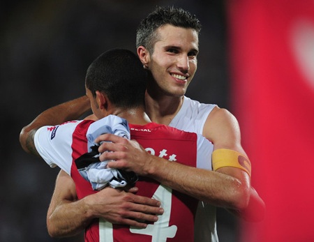 8 năm gắn bó của Robin Van Persie với Arsenal - 9 Nhìn lại 8 năm gắn bó của Van Persie với Arsenal
