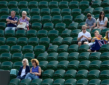 Tại Wimbledon cũng rất ít người đi xem tennis