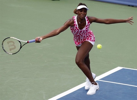 Nhà Williams khởi đầu thuận lợi - 2 Venus dù nhọc nhằn những đã vượt qua vòng 1