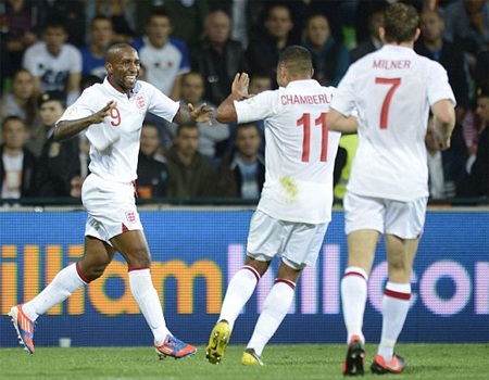 Defoe đã không phụ lại niềm tin của Hodgson