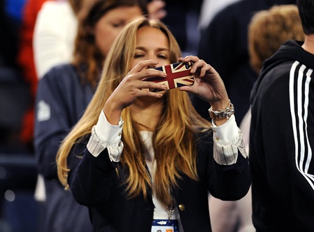 Kim Sears cô bạn gái lâu năm của Murray luôn đi theo cổ vũ cho anh ở mọi giải đấu