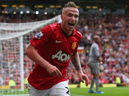 Các dấu ấn đậm nét nhất của vòng 4 Premier League - 3 Tân binh Buttner để lại dấu ấn đậm nét ngay trong trận đầu tiên được đá ở PL