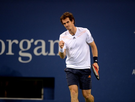 Kim Sears cô bạn gái lâu năm của Murray luôn đi theo cổ vũ cho anh ở mọi giải đấu