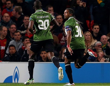 Chicharito tỏa sáng, MU giật lại 3 điểm từ tay Braga - 2 Braga đã gây sốc với bàn thắng ngay ở giây 90