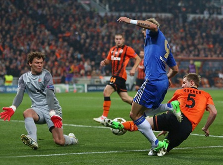 Chelsea gục ngã trên sân của Shakhtar - 3 Torres có trận đấu rất đáng thất vọng