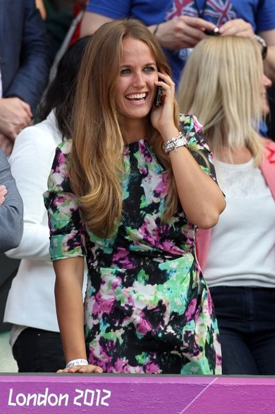 hay điện thoại cho bạn bè về chiến thắng của Murray