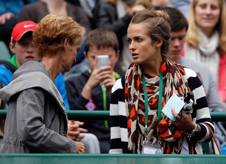 Sears và mẹ của Murray, Judy Murray đến cổ vũ cho tay vợt này ở Wimbledon 2012