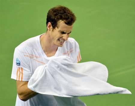 Tay vợt hạt giống số 3 tiếp tục để thua set 3 và đành nhìn đối thủ lên ngôi