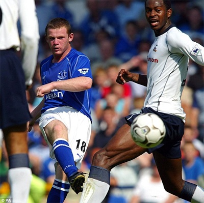 Rooney có trận ra mắt Premier League năm 2002 ở trận đấu gặp Everton