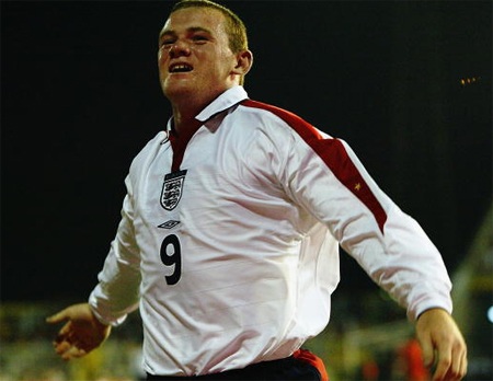 Rooney có trận ra mắt tuyển Anh vào năm 2003 trong trận đấu với Áo