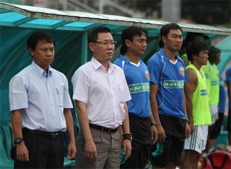 “Thiếu gia” Navibank SG muốn từ bỏ bóng đá - 1 Navibank SG muốn trả lại đội bóng cho thành phố HCM, ảnh: Sơn Dũng