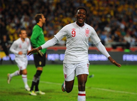 Ibrahimovic ghi tới 4 bàn, Thụy Điển “thổi bay” Anh - 2 Welbeck thi đấu ấn tượng trong lần được thay thế Rooney