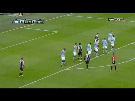 Aguero và Dzeko giúp Man City ngược dòng hạ Tottenham - 2 Aguero và Dzeko giúp Man City ngược dòng hạ gục Tottenham