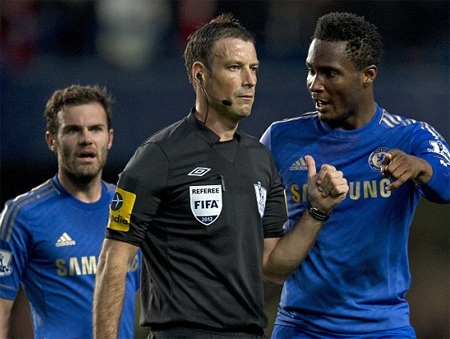 Trọng tài Clattenburg thoát án điều tra về phân biệt chủng tộc - 2 Chelsea có quá ít bằng chứng chống lại Cllatenburg
