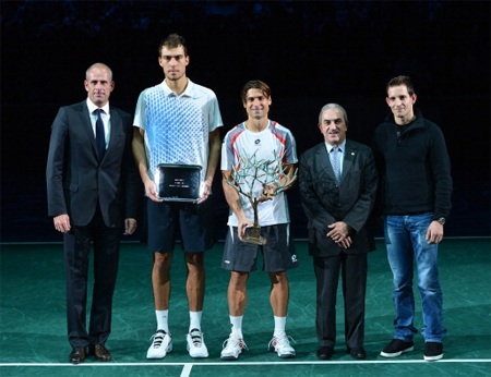 Vượt qua “hiện tượng” Janowicz, Ferrer giành ngôi vô địch Paris Master - 1 Janowicz trở thành hiện tượng lạ ở ATP Paris năm nay