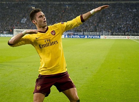 Dẫn trước 2 bàn, Arsenal vẫn chia điểm với Schalke 04 - 2 Arsenal đã nhập cuộc tự tin trên sân khách