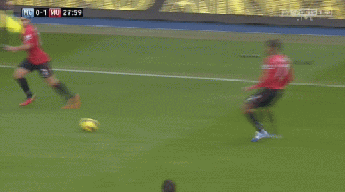 Rooney, Van Persie tỏa sáng, MU hạ gục Man City