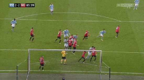 Rooney, Van Persie tỏa sáng, MU hạ gục Man City