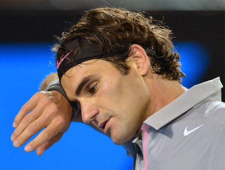 Trận đấu căng thẳng khiến hai tay vợt tiêu tốn nhiều sức lực