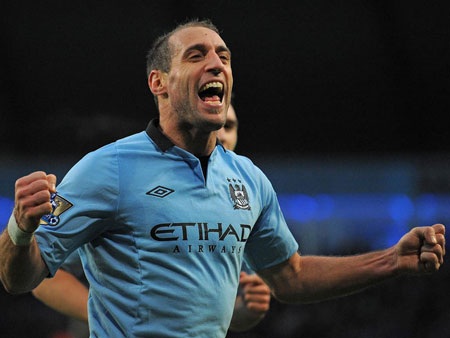 Chicharito tiếp tục thể hiện duyên ghi bàn với bàn thắng mở tỷ số vào lưới Wigan