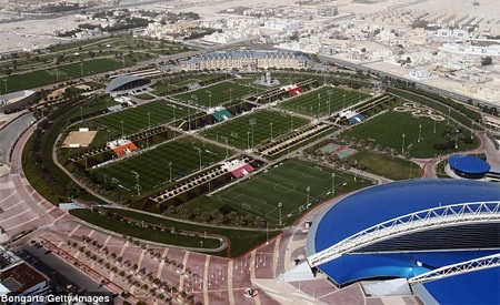 Học viện Aspire nổi tiếng nhìn từ trên cao, Bayern Munich và Schalke 04 hiện cũng đến đây tập luyện