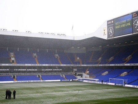 White Hart Lane trông cũng khá lạnh lẽo trước khi Tottenham tiếp đón MU