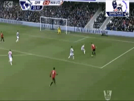 Rafael hay Papiss Cisse, siêu phẩm của ai đẹp hơn? - 1 Rafael hay Pappis Cisse, siêu phẩm của ai đẹp hơn?
